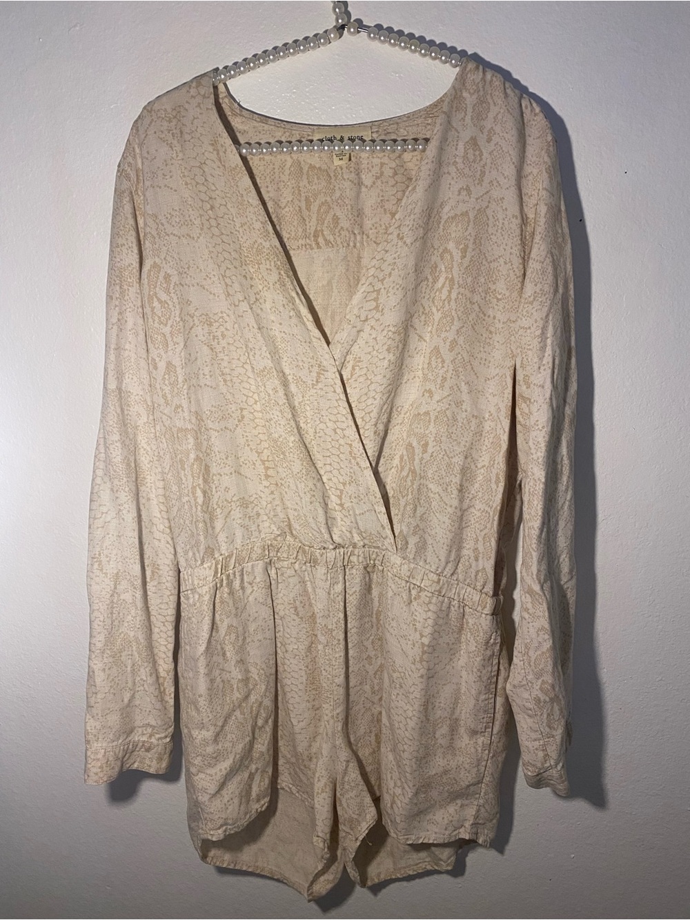 cloth & stone Snake Print Romper Women's M Tan Beige Faux Wrap Tencel Linen